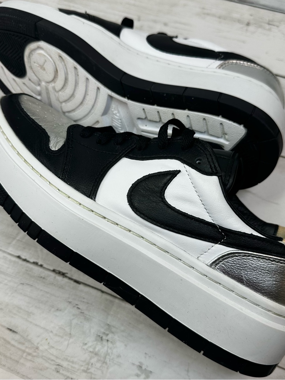 Nike Air Jordan 1 Elevate Low SE Metallic Silver Toe Womens Pick Size 11